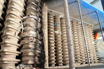 separator for sorting household waste