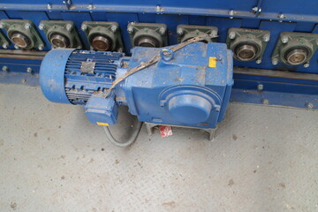 Parts of the conveyor close-up