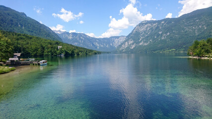 Fototapeta na wymiar View on Bohinjsko jezero lake in Bohinj, Slovenia