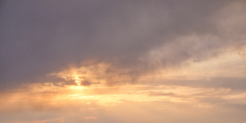 Obraz premium The sky at sunset. Dramatic cloudy sky as background.