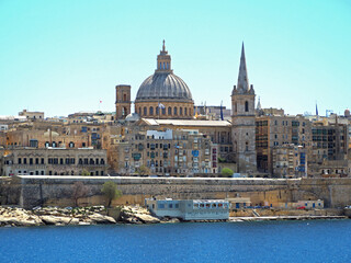 Fototapeta na wymiar The Maltese architecture, buildings, Valetta