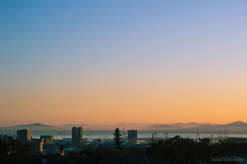 Fototapeta premium Sunrise over Table Bay