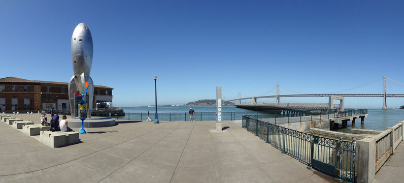 Panoramic of the 40-foot Raygun Gothic Rocketship sculpture that adorns the San Francisco waterfront at the city's Pier 14