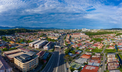 Obraz premium Aerial image of car moving on Kota Kinabalu City, Sabah, Malaysia