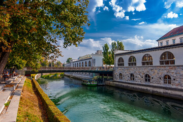 Obraz premium embankment of the Ljubljanica river in the Ljubljana city