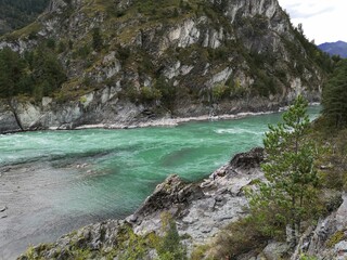 rocky mountain river