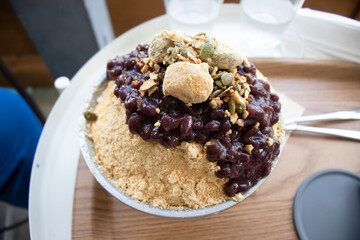 Red bean and Yellow flour ice dessert, Red bean sherbet.