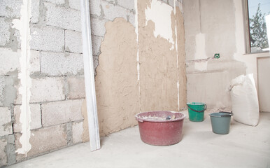 Putty in a wall. Renovating house