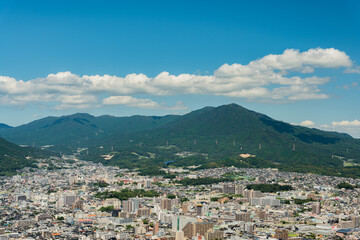 Fototapeta na wymiar 天拝山の山頂から撮影した宝満山