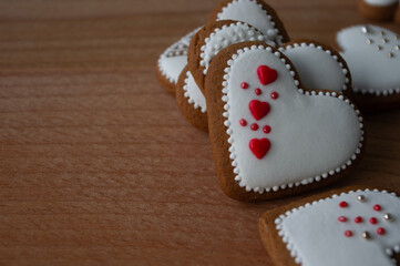 gingerbread cookies on a wooden background