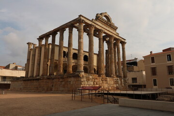 Templo Romano dedicado a la Diosa Diana, situado en pleno centro de Mérida, antigua Emérita...