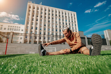 a man doing sports on the street