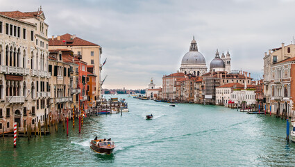 Fototapeta na wymiar Canal Grande in Venice