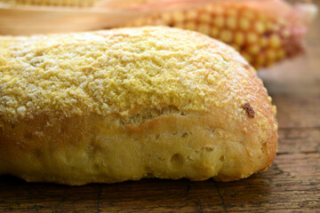Pane con farina di mais  ft0209_0164 Pan con harina de maíz Kruh s kukuruznim brašnom	