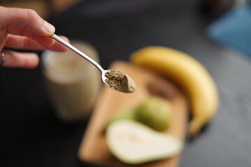 Veganer Ingwer Birnen Smoothie