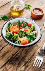 Steamed vegetables - broccoli, carrot and cauliflower