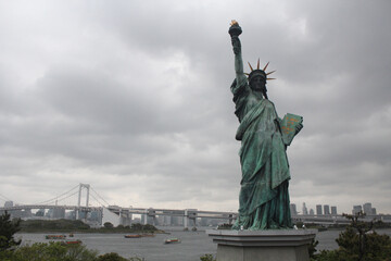 Naklejka premium statue of liberty in Odaiba Tokyo