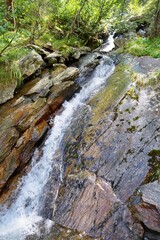 Kleiner Wasserfall