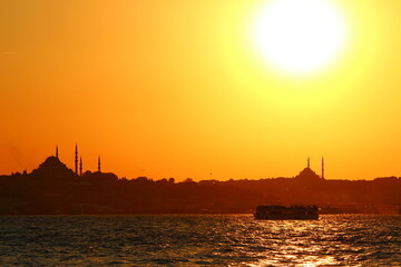 Fototapeta na wymiar sunset istanbul 