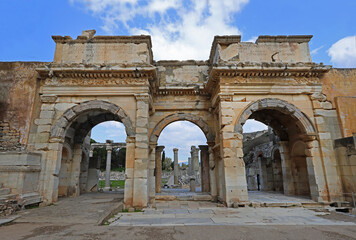 Fototapeta na wymiar Turkey / Izmir / Selcuk 27 February 2019 Images from the ancient city of Ephesus from the Roman period.