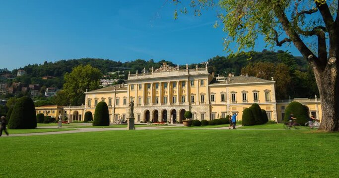 Time lapse of Villa Olmo,imposing neoclassical Villa.
The villa today is home to cultural events and art exhibitions and it is one of the symbols of the city.