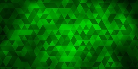 Fototapeta na wymiar Dark Green vector texture with triangular style.