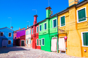 Fototapeta na wymiar Burano, an island near Venice known for its colorful houses.