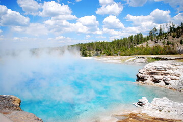 hot pool in Yellowstone