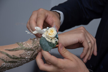 
modern Bridal bracelet bridesmaid bracelet, floral flower bracelet,