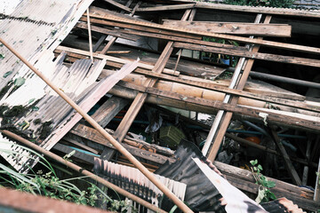 台風で飛ばされた屋根