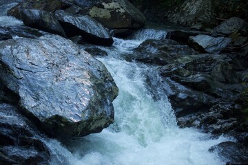 Water over rocks 
