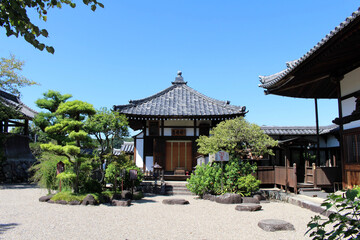 Obraz premium Small buildings of Asukadera Temple in Asuka