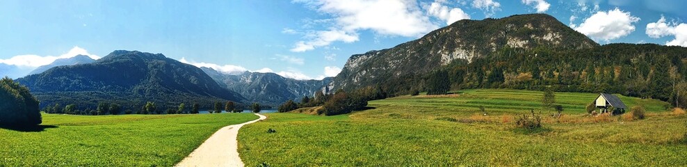 Fototapeta na wymiar Scenic view of beautiful mountain landscape and Bohinj lake, Slovenia. 
