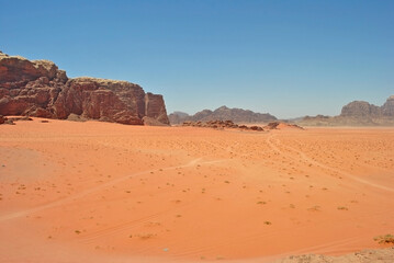 Fototapeta na wymiar Sandstone rocks and vast spaces in the desert