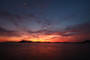 Fototapeta premium Beautiful dusk with dramatic sky at Hong Kong, Asia
