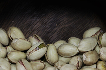 pistachio nuts in a bowl