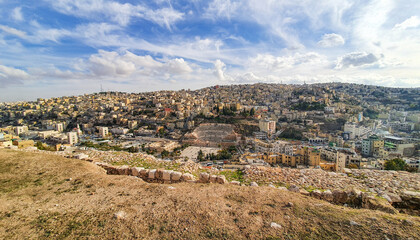 Fototapeta na wymiar Blick auf römisches Amphitheater in Amman