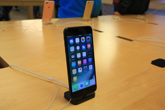 NEW YORK, OCT.15: Apple iPhone Seven plus  New launch in flagship of apple store in flagship in New York fifth aevnue on 15 October 2016. Hong kong, one of region where  iPhone 6 1st round launching.
