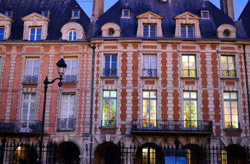 Fototapeta na wymiar Paris, France - Place des Vosges Buildings