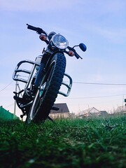 Fototapeta na wymiar motorcycle in the park