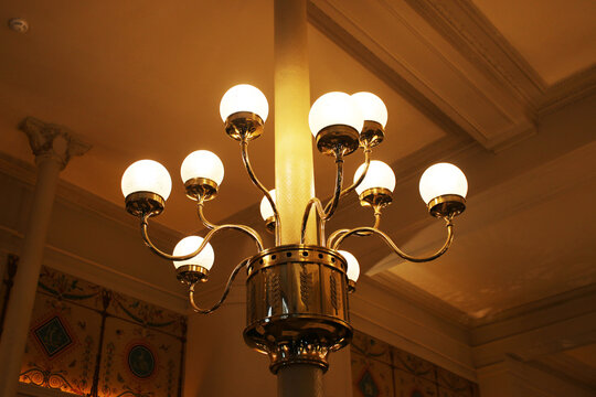 Lustre d'une Brasserie