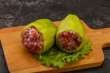 Raw stuffed bell pepper with meat