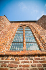 Fototapeta na wymiar church window
