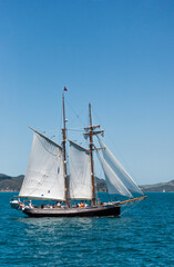 Fototapeta na wymiar Sailing Ship in Bay of Islands, New Zealand