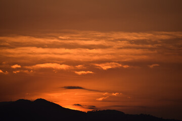 Obraz premium sunset over the mountains