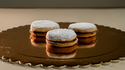 alfajores of cornstarch, sugar and white manjar
