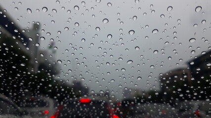 rain on window in the afternoon.