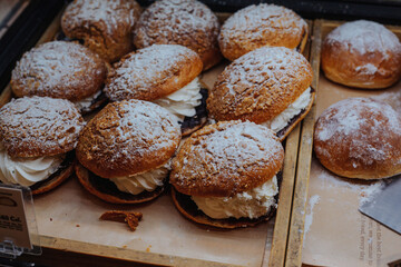 cream muffins