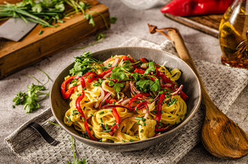 Fresh pasta with fried chicken