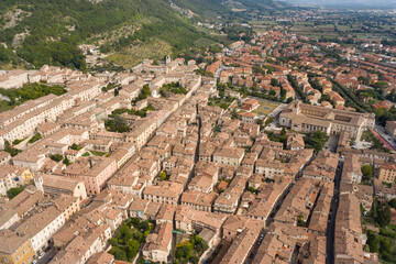 aerial side view of the medieval town of gubbio umbria italy